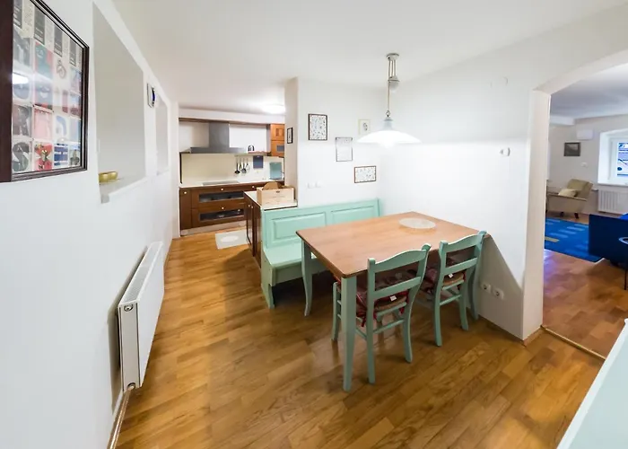 Stairway To The Castle Daire *