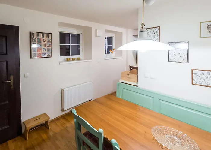 Апартаменты Stairway To The Castle Любляна